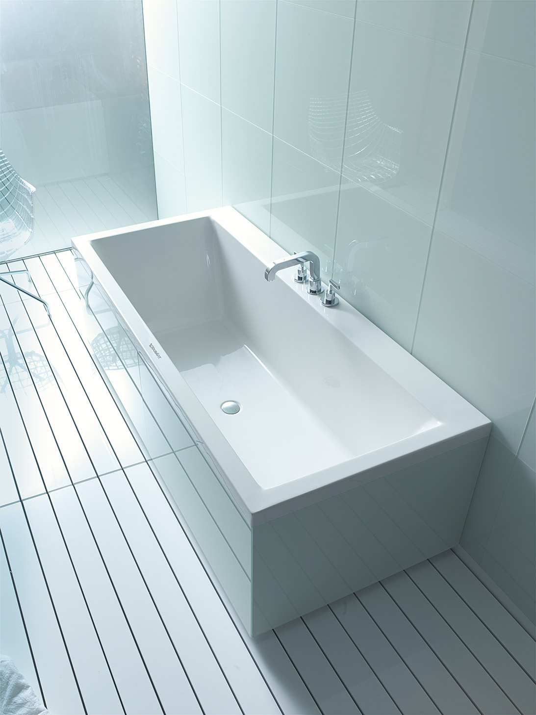 vero_bathtub_back-to-wall_01.jpg