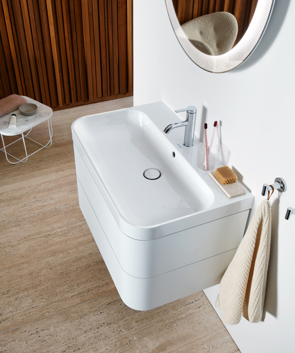 White Happy D.2 Plus washbasin with base c-shaped
