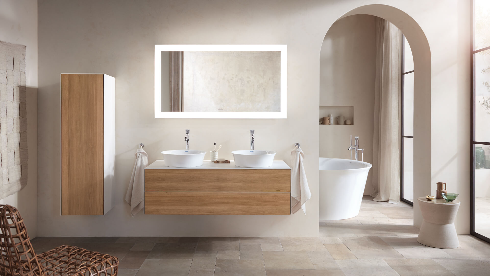 Natural Bathroom with Whitetulip washbasin cabinet
