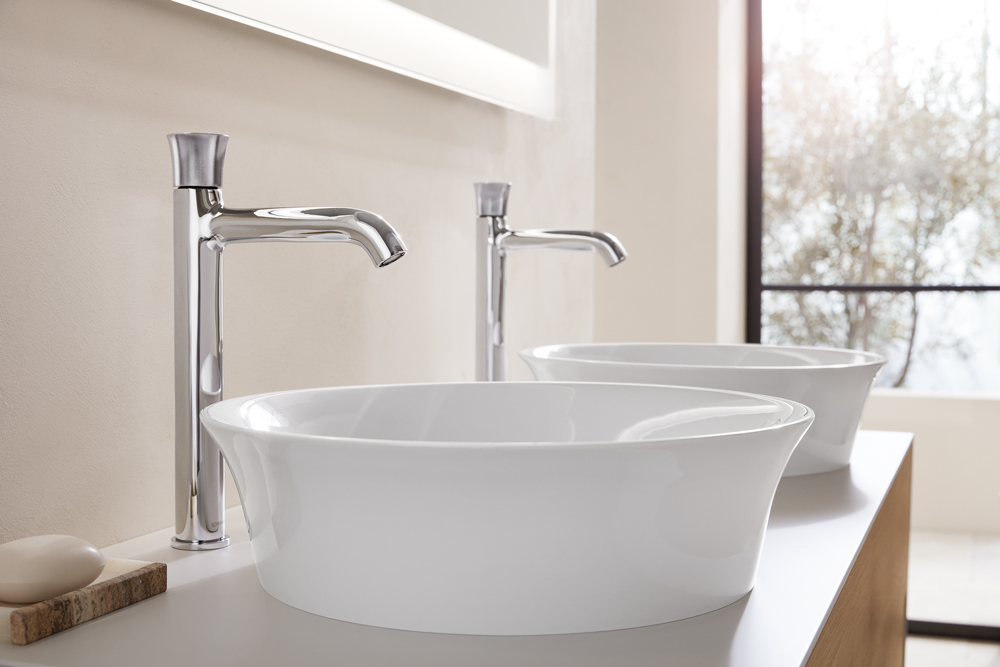 Countertop sink with single lever faucet