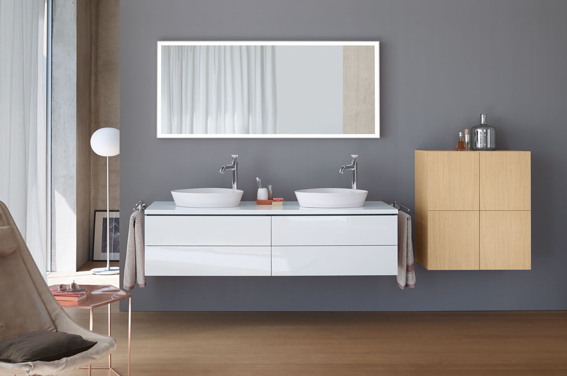 Bright bathroom with L-Cube bathroom furniture
