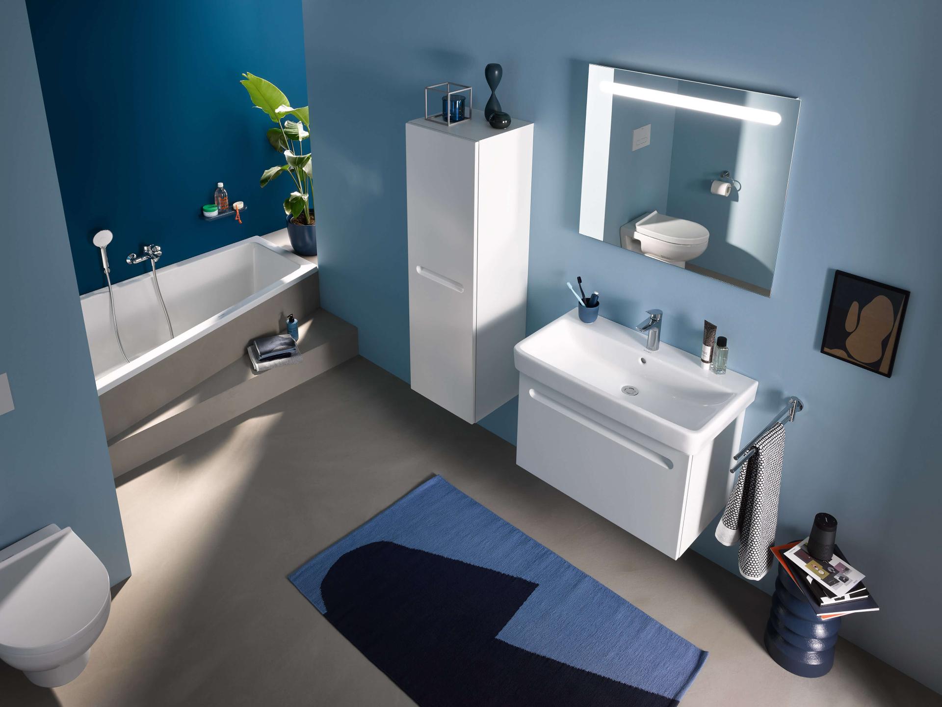 Modern bathroom with Duravit No.1 washbasin
