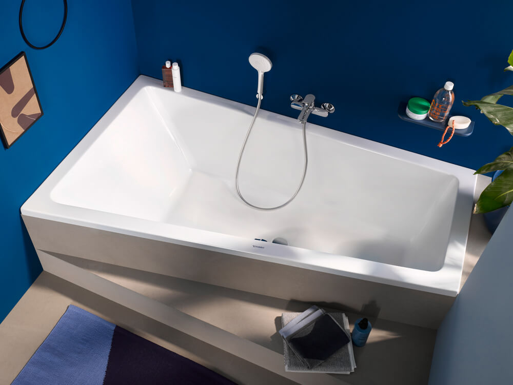 Trapezoid Duravit No.1 acrylic bathtub

