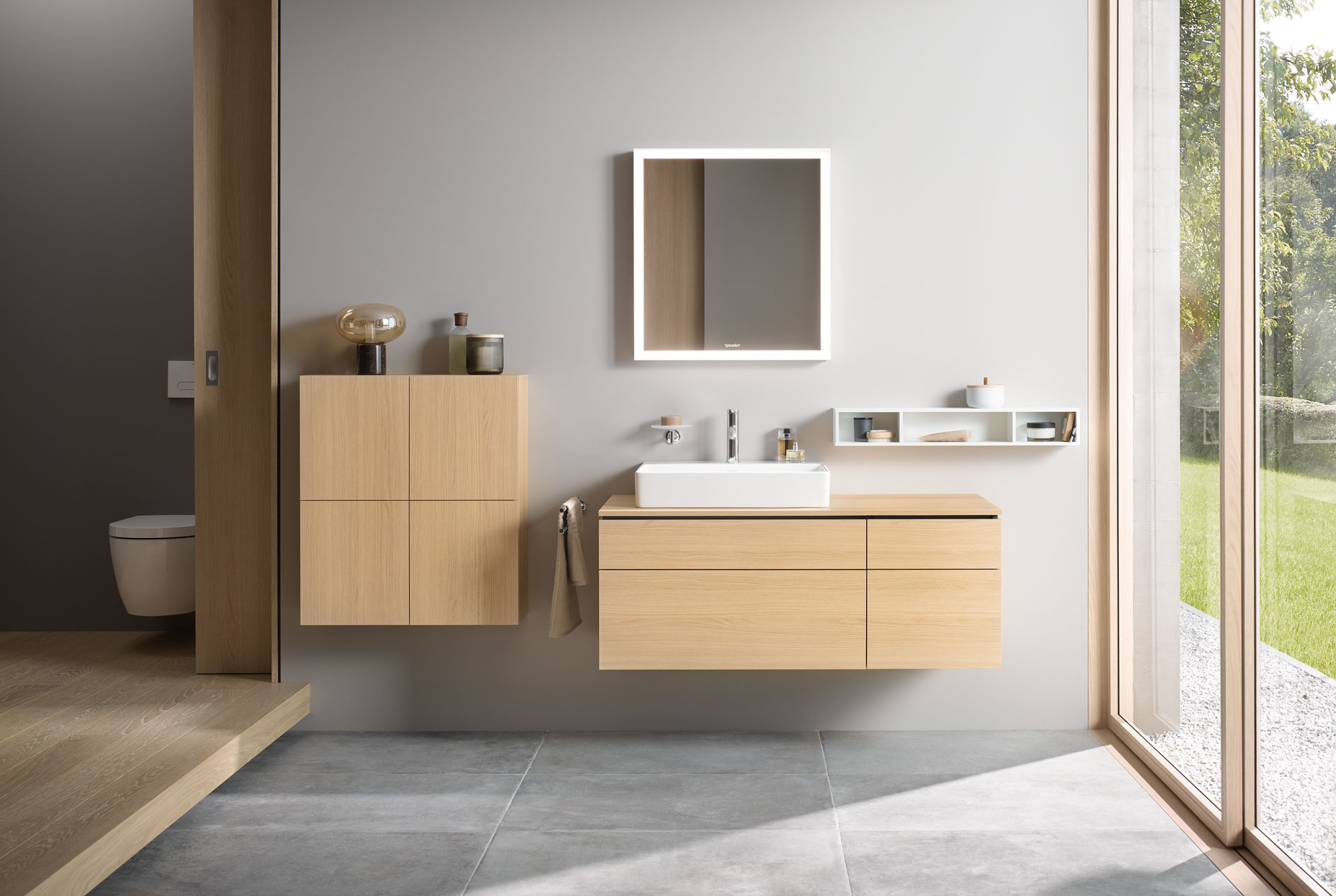 Bath with L-Cube bathroom base cabinet
