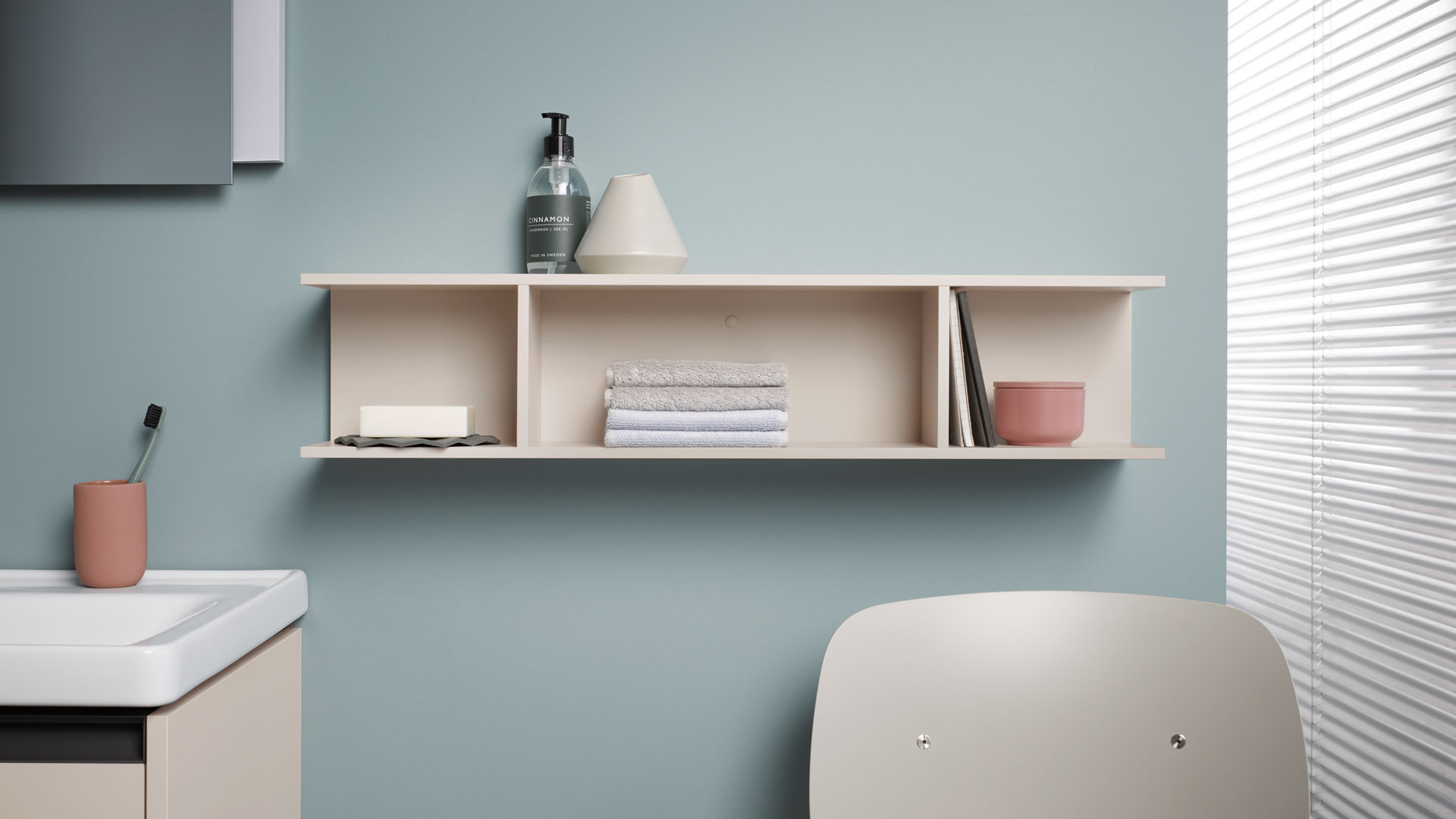 Ketho.2 Bathroom shelf horizontal
