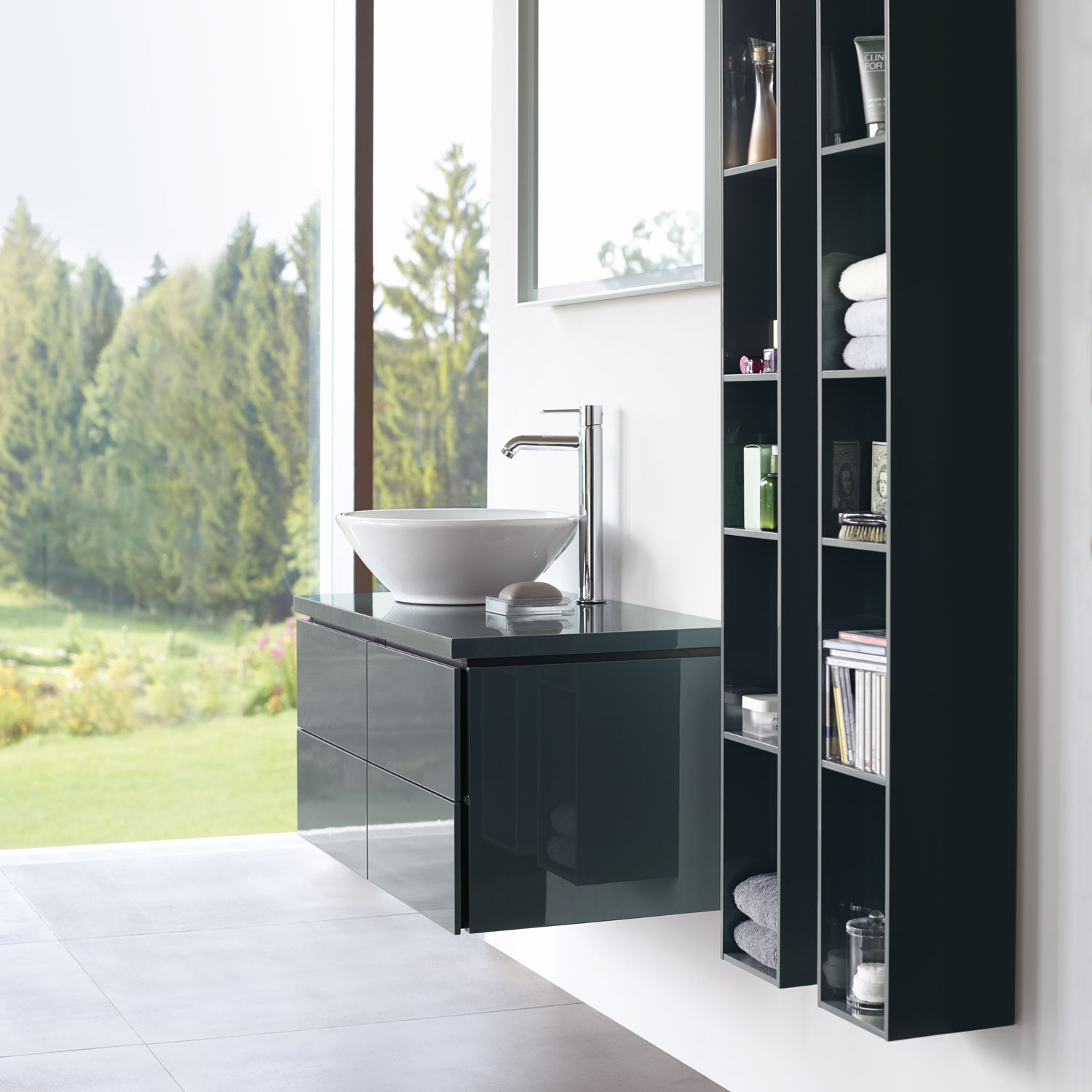 Vertical L-Cube bathroom shelves
