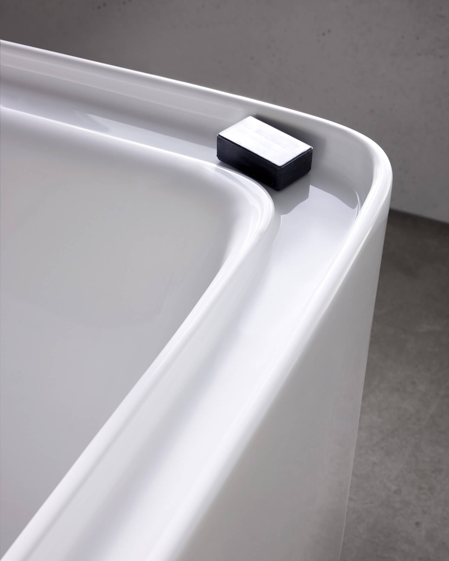 Bento Starck Box bathtub
