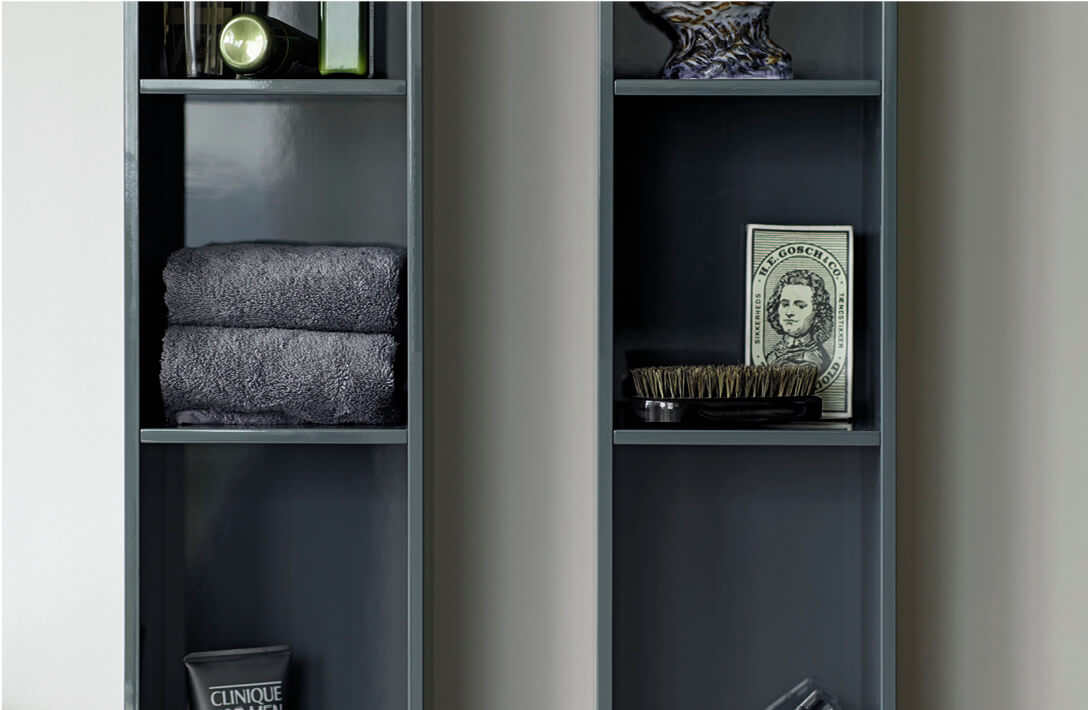 L-Cube shelf vertical with open compartments
