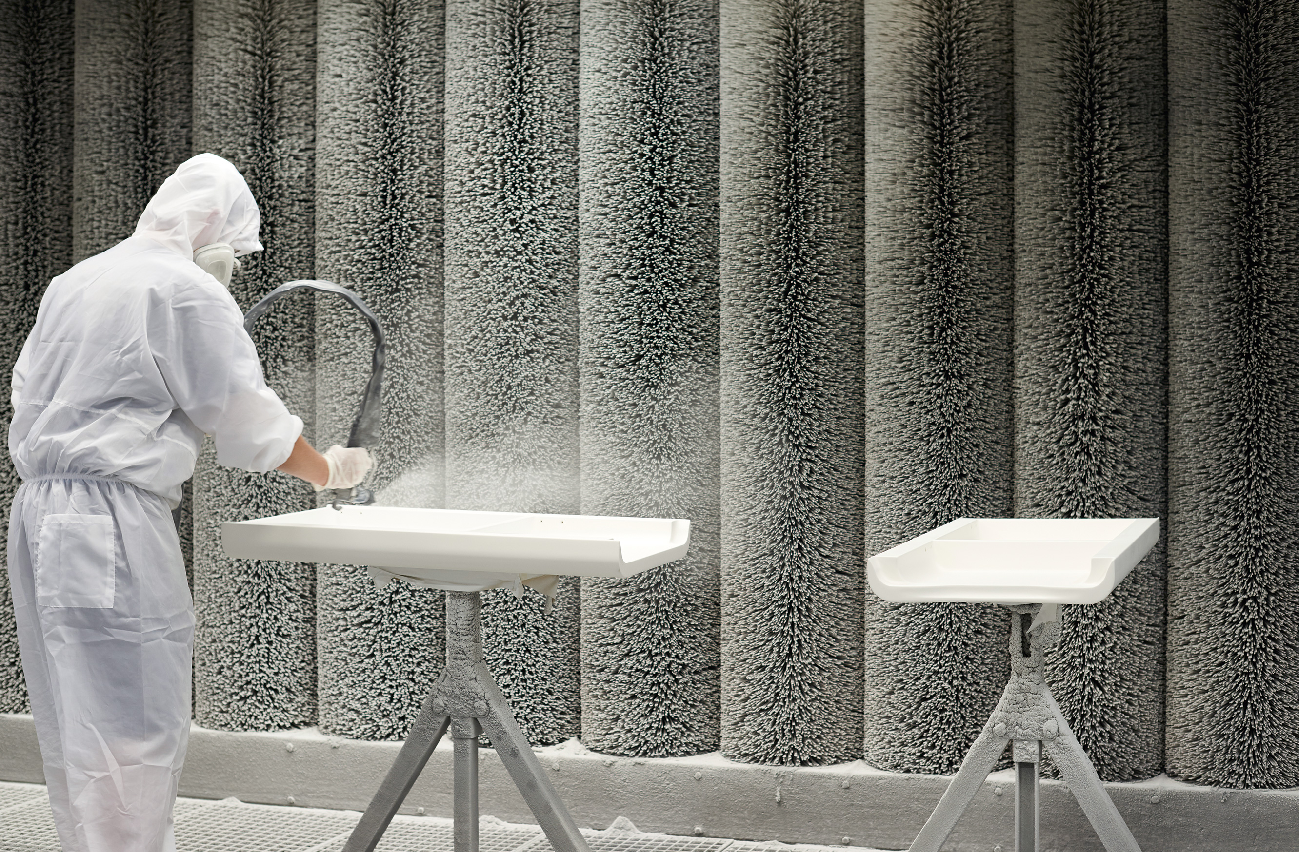 Bathroom furniture with lacquer surfaces matt or high gloss
