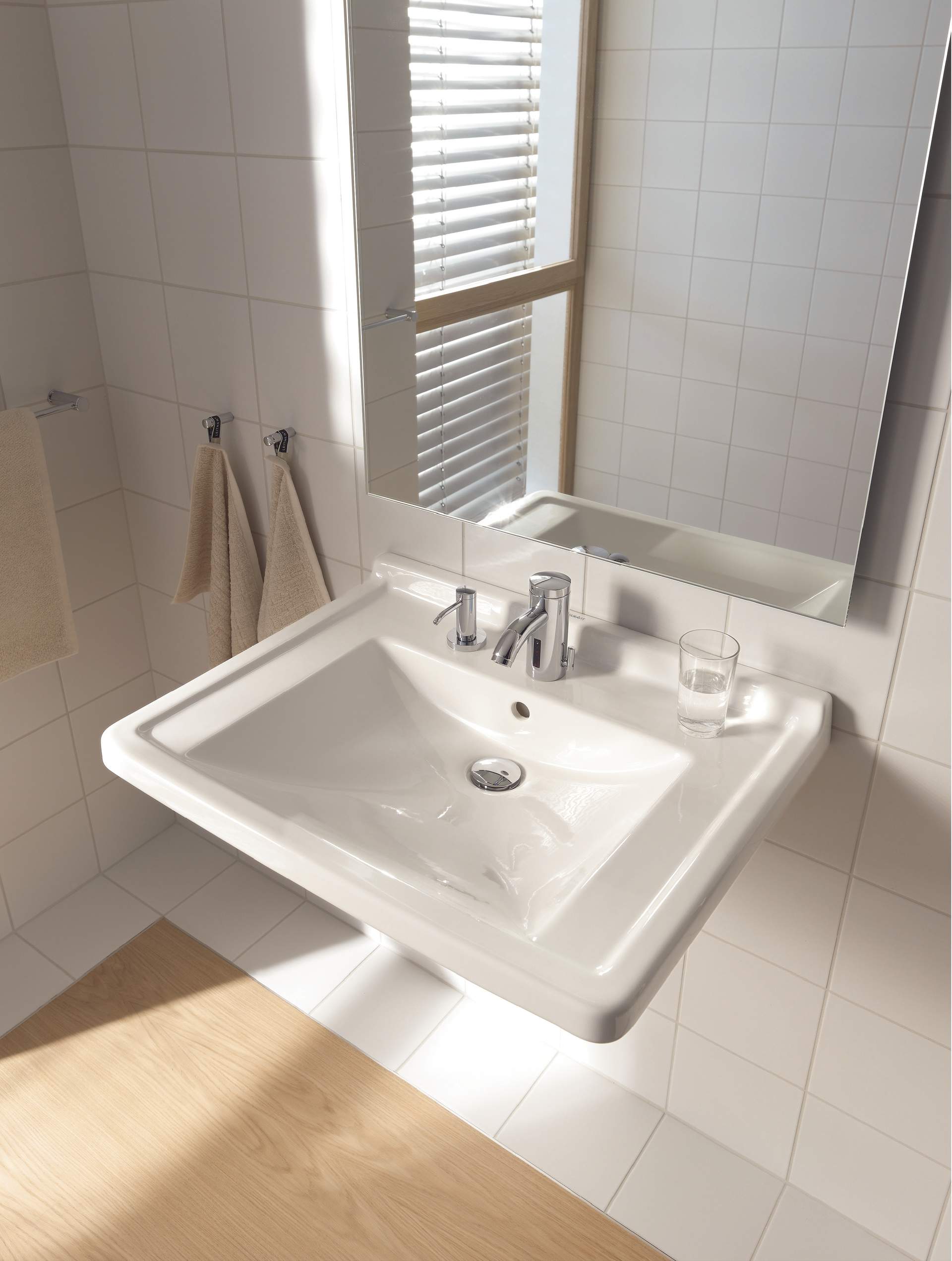 Barrier-free bathroom with height toilet