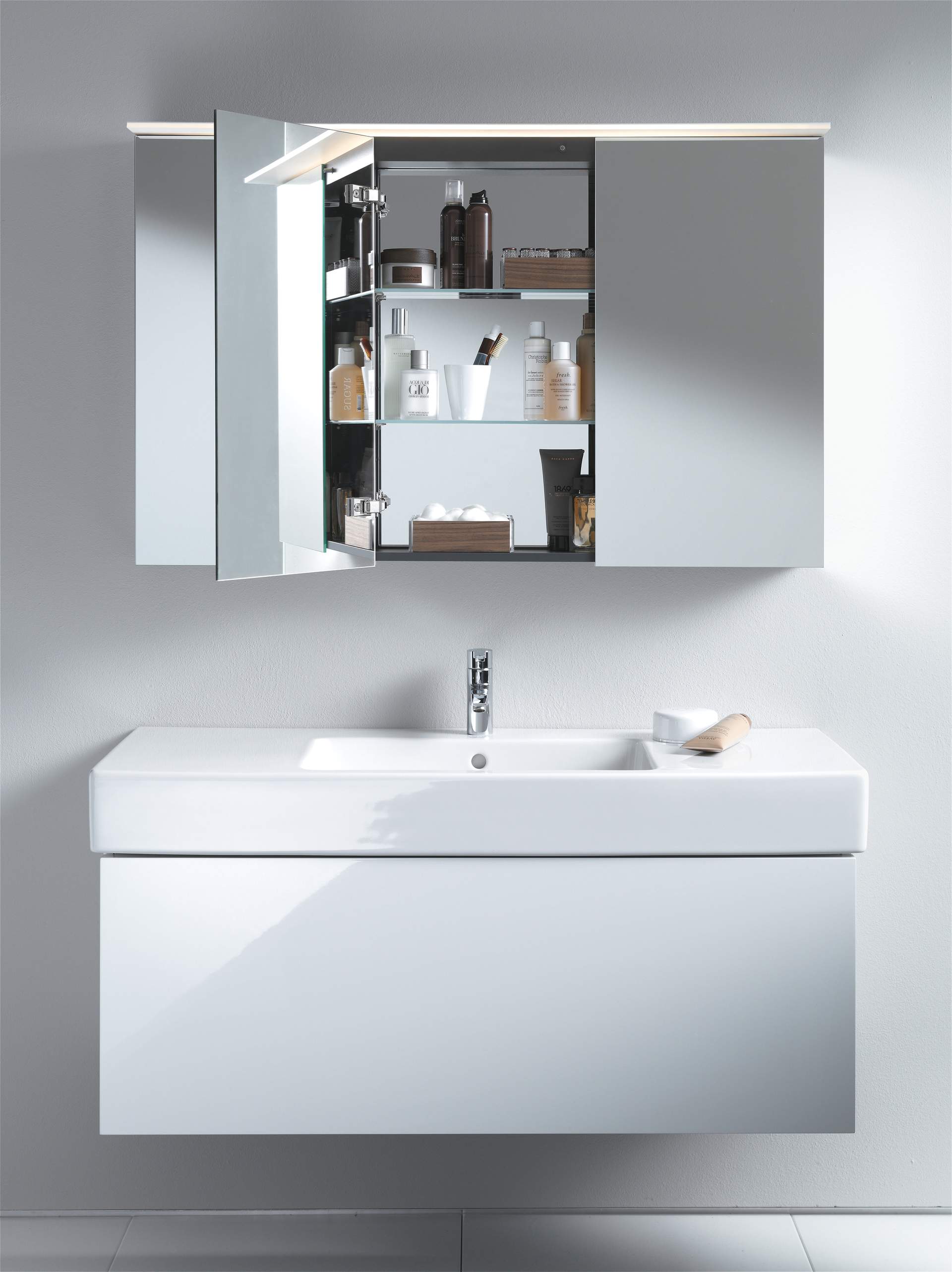 Duravit Badserie Delos Spiegelschrank offen
