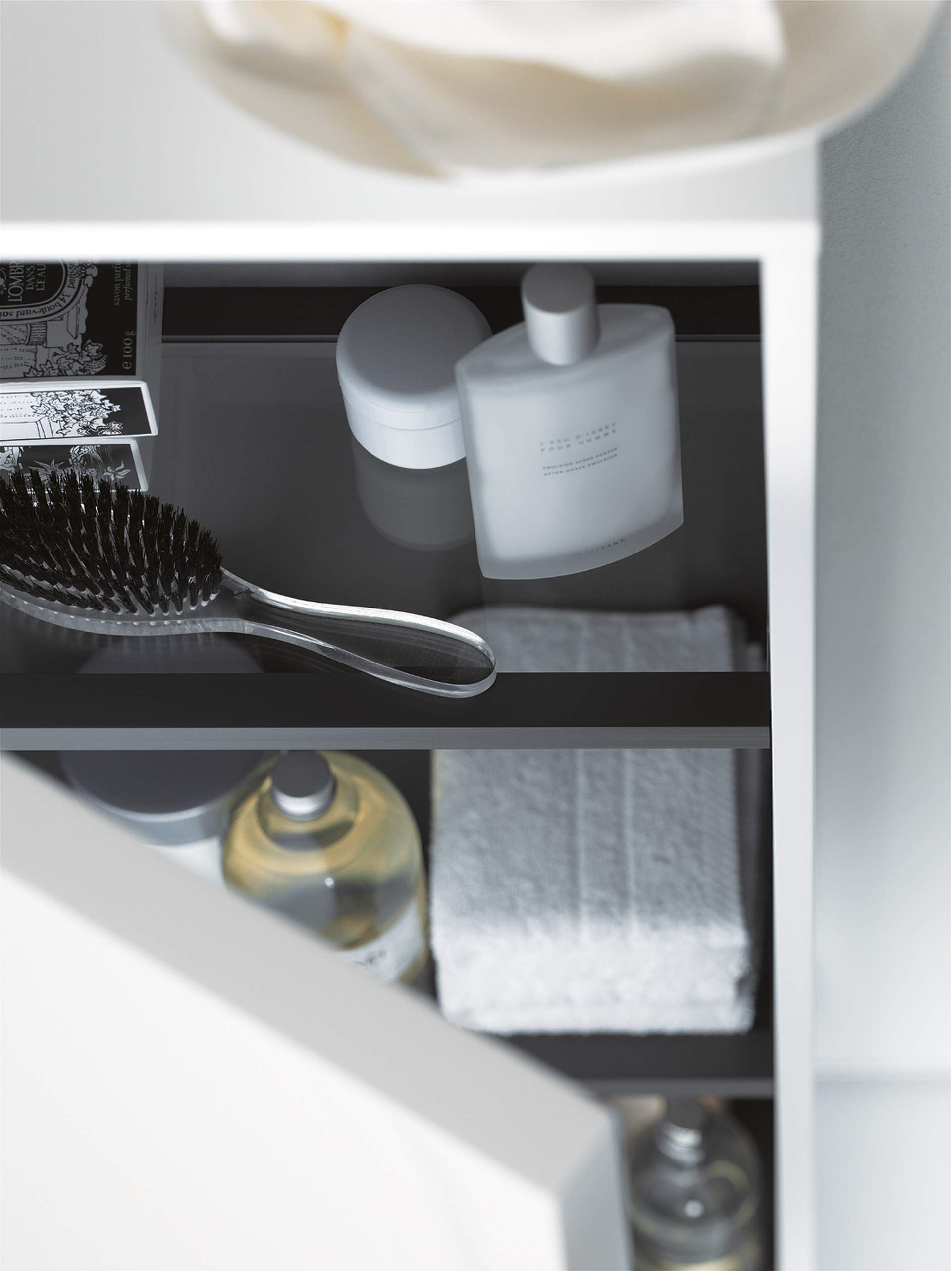 Duravit Badserie Delos Gästebad Waschtisch mit Unterschrank